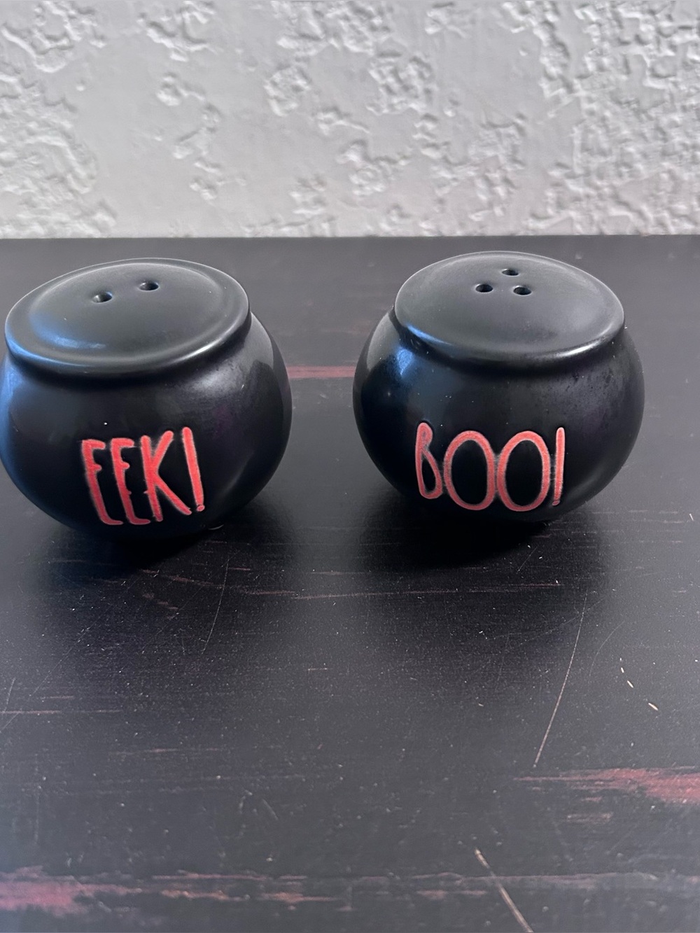 Rae Dunn Salt Pepper Shakers Cauldron Halloween Black Orange Novelty EEK! Boo!